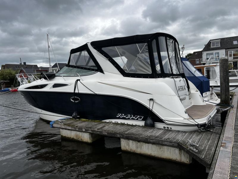 Bayliner 320 Cruiser