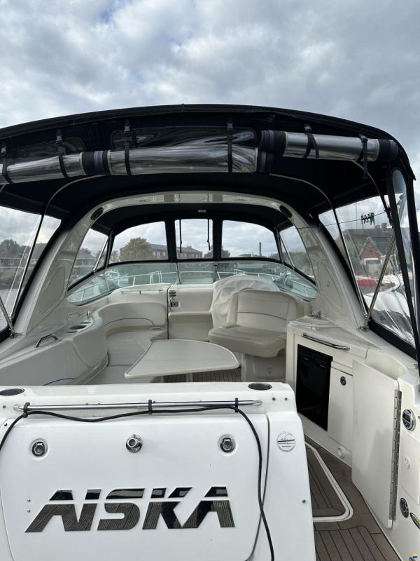 Bayliner 320 Cruiser