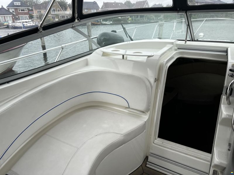 Bayliner 320 Cruiser