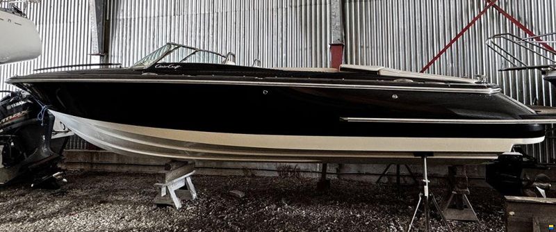 Chris Craft Corsair 27 Heritage