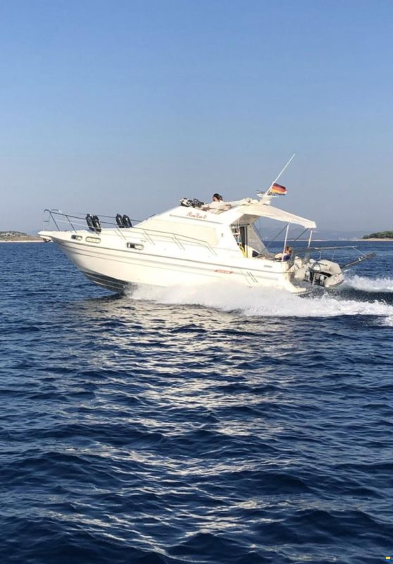 Sealine S310 Flybridge