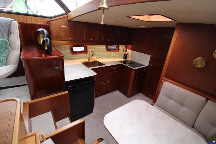 Wim van der Valk Valkkruiser Super Falcon 45 Valkkruiser