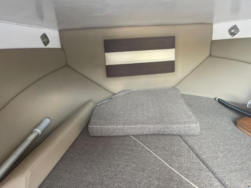 Ranieri Boat Next 240 SH