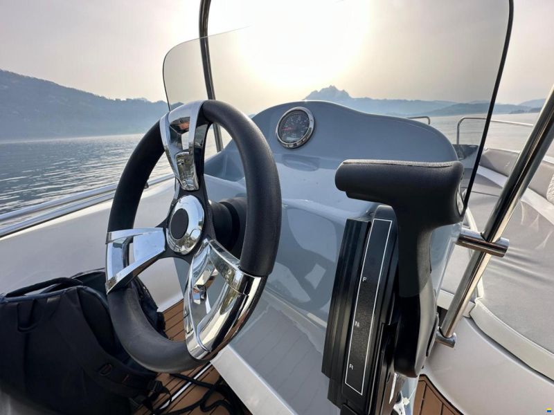 Nireus 490 Comfort