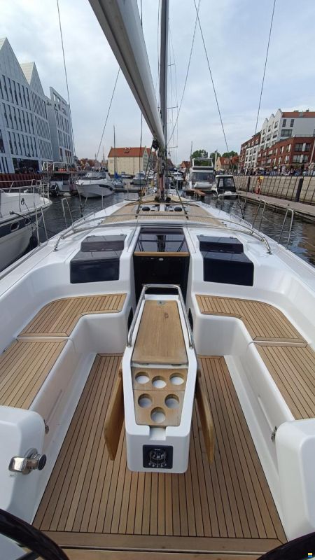 Hanse 458