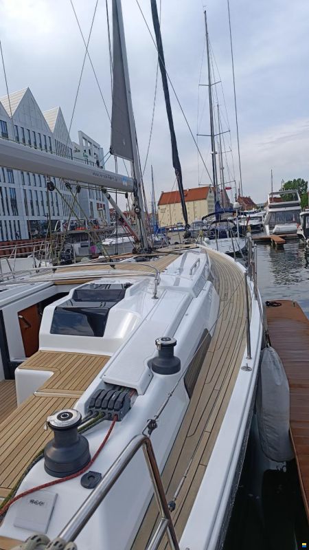 Hanse 458