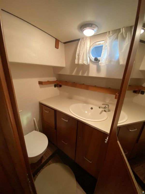 Linssen 29.9