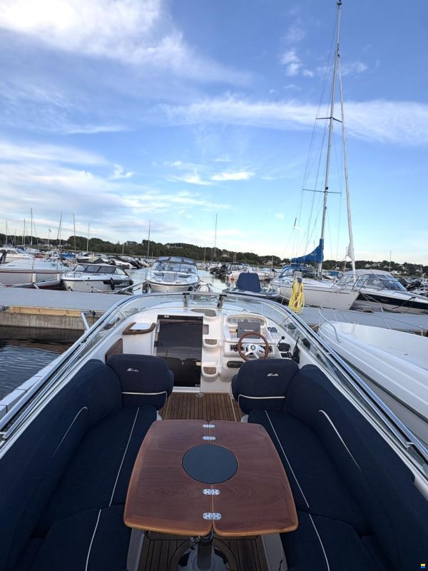 Windy 25 mirage