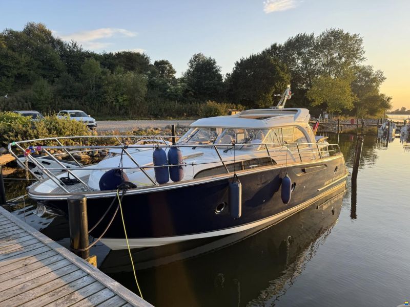 Marex 370 Aft Cabin Cruiser