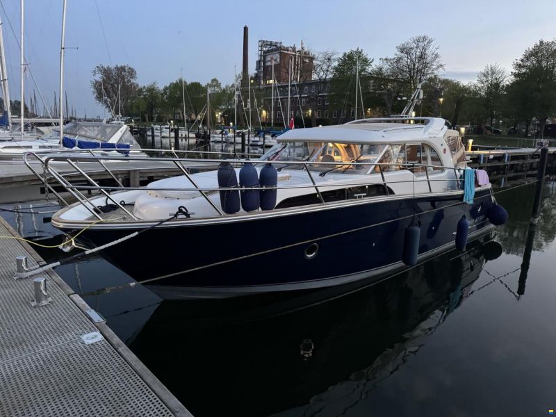 Marex 370 Aft Cabin Cruiser