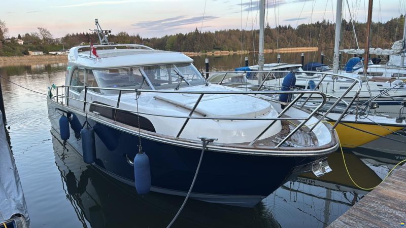 Marex 370 Aft Cabin Cruiser