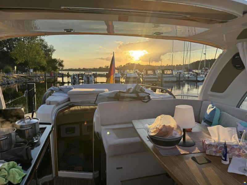 Marex 370 Aft Cabin Cruiser