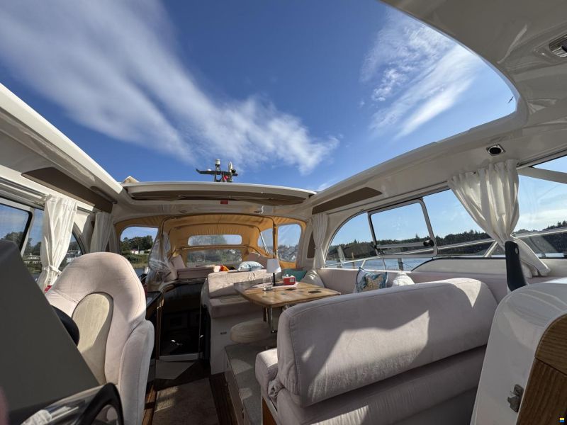 Marex 370 Aft Cabin Cruiser