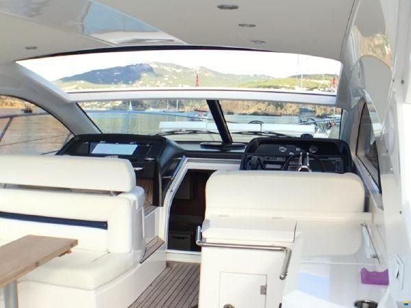Sunseeker Portofino 48