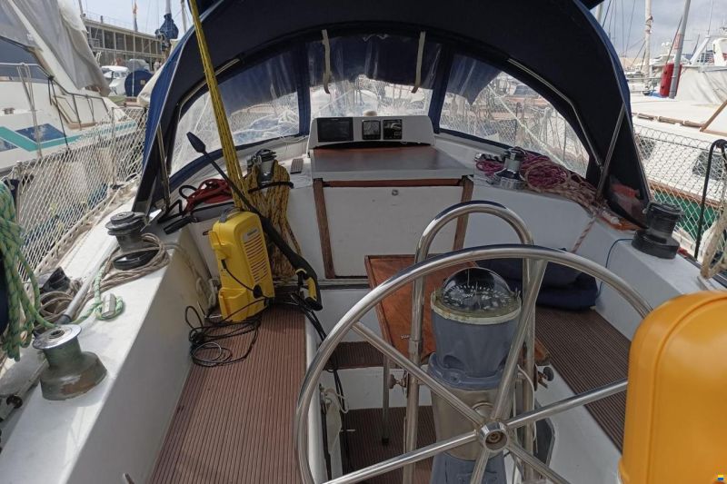 Westwind 35