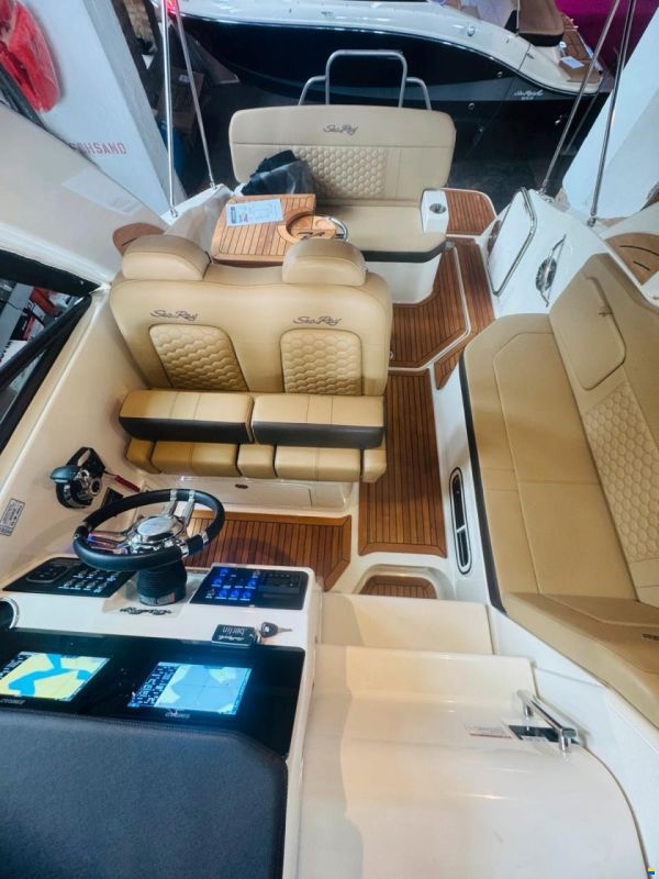 Sea Ray 265 Sundancer