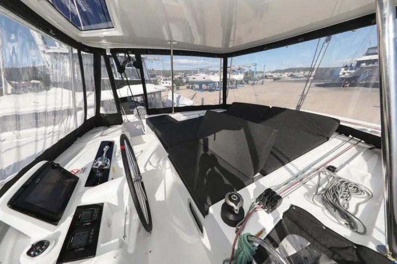 Groupe Beneteau Lagoon 46