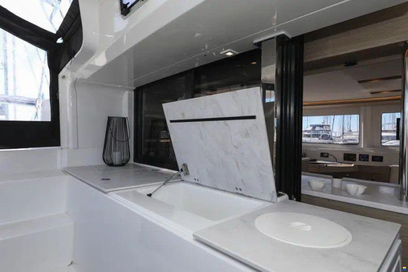 Groupe Beneteau Lagoon 46