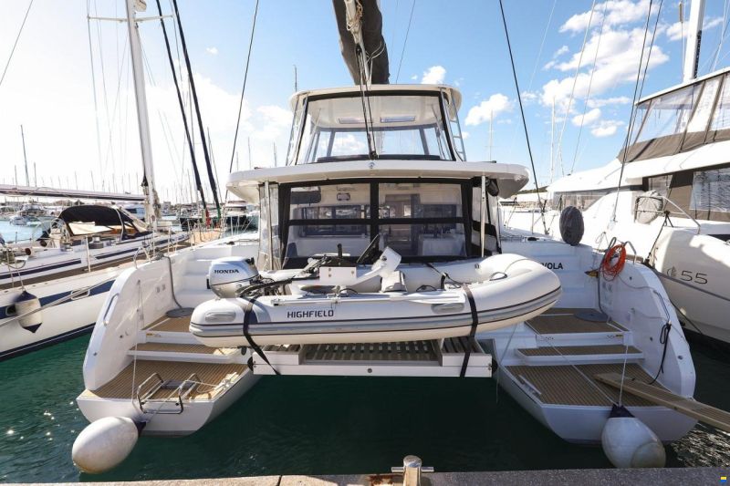 Groupe Beneteau Lagoon 46
