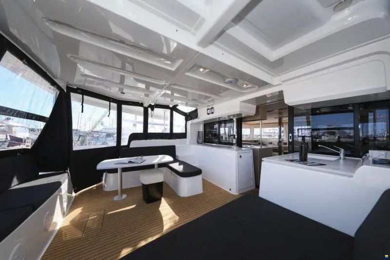 Groupe Beneteau Lagoon 46