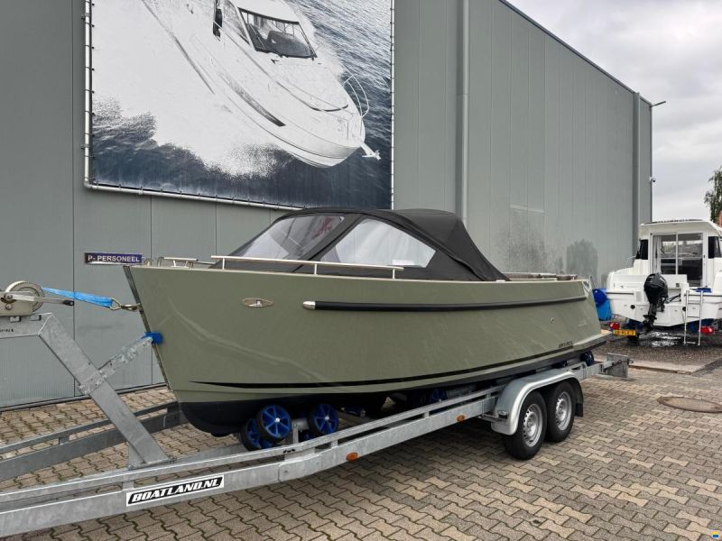 Maxima 630 Tender met boegschroef op voorraad!