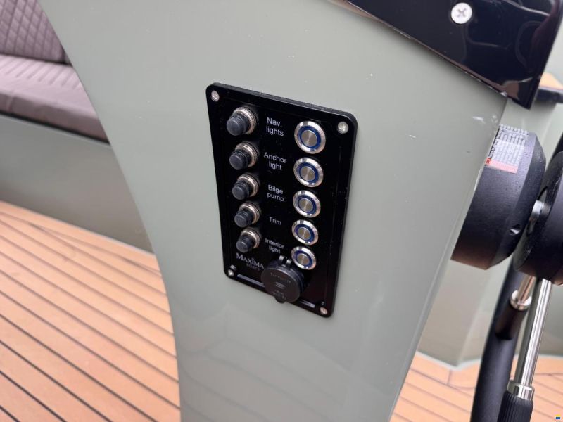 Maxima 630 Tender met boegschroef op voorraad!