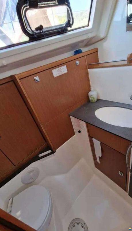 Bavaria 37 CRUISER
