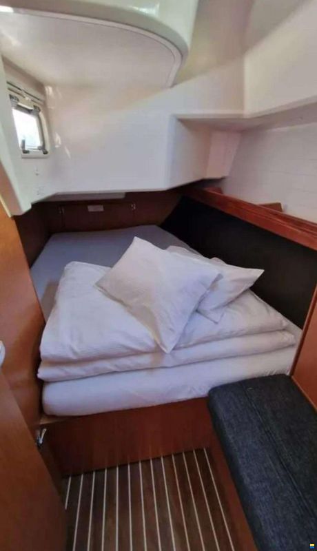 Bavaria 37 CRUISER