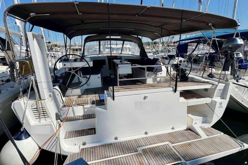 Dufour 470