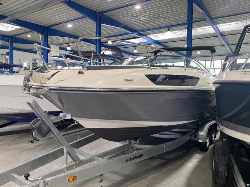 SEARAY SeaRay 230 SSE