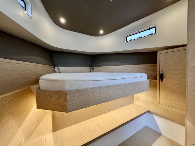 Solaris Power 40 Open