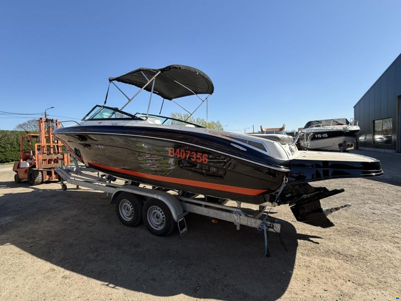 Sea Ray 240 SunSport