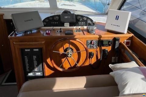 Riviera 43 Open Flybridge Platinum