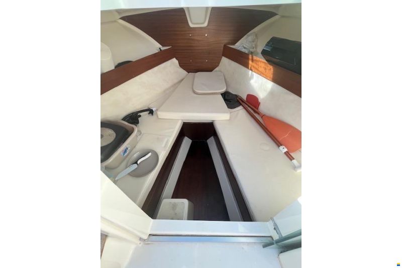 Jeanneau Runabout 755