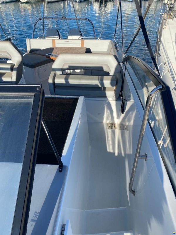 Beneteau