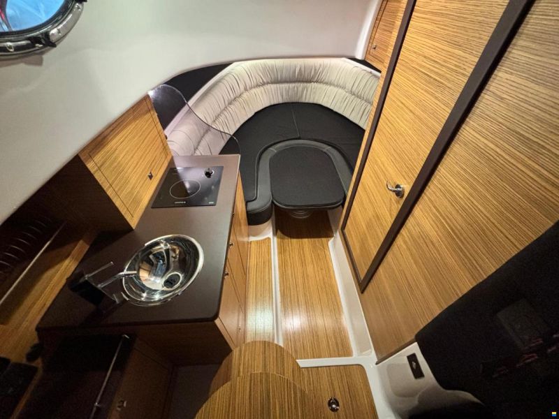 Ranieri Shadow 30
