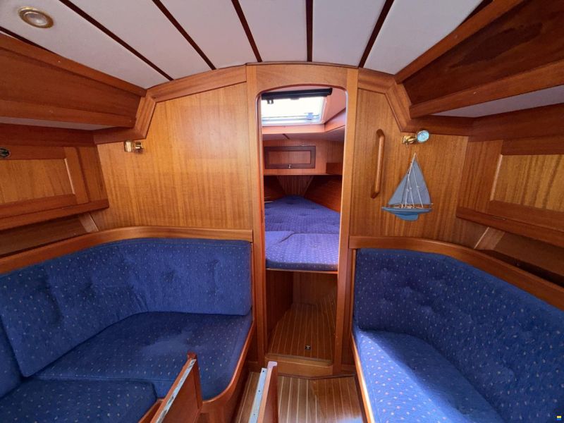 Arcona 38