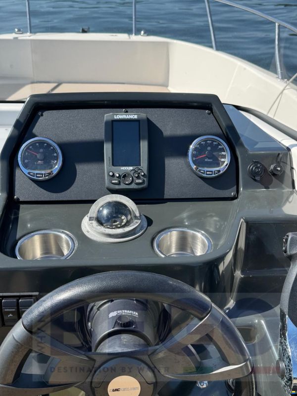 Quicksilver ACTIVE 675