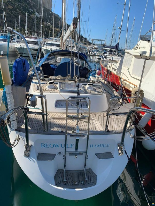 Hallberg-Rassy HR 42