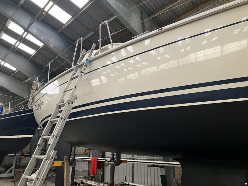 Hanse 371