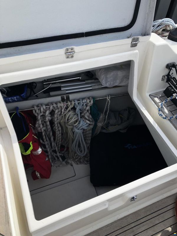 Hanse 371