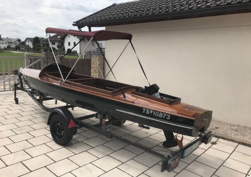Eigenbau Elektro Holzboot