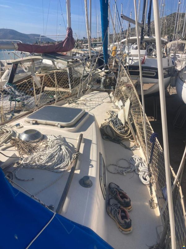 Hallberg-Rassy Monsun 31