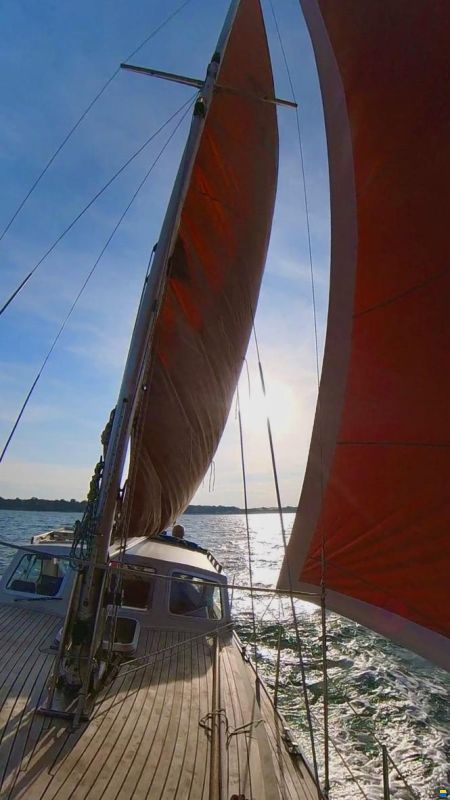LM Boats 27