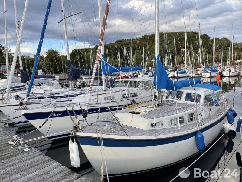 LM Boats 27