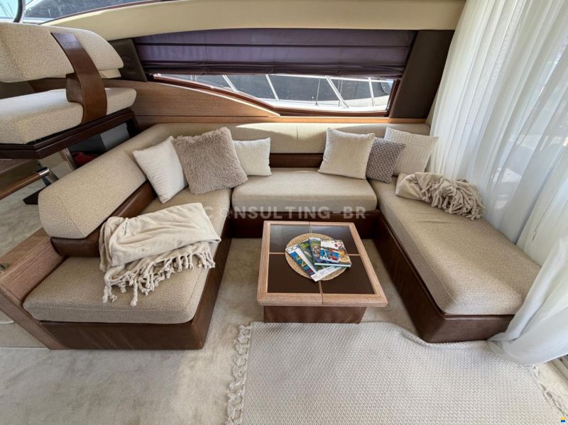 Azimut 47 Fly