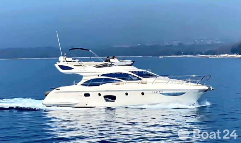 Azimut 47 Fly