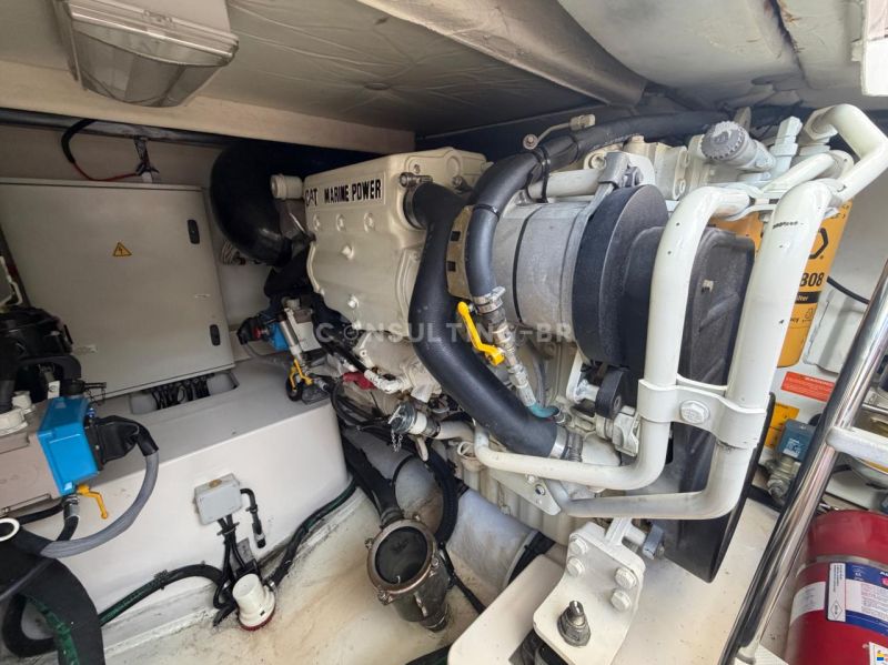Azimut 47 Fly
