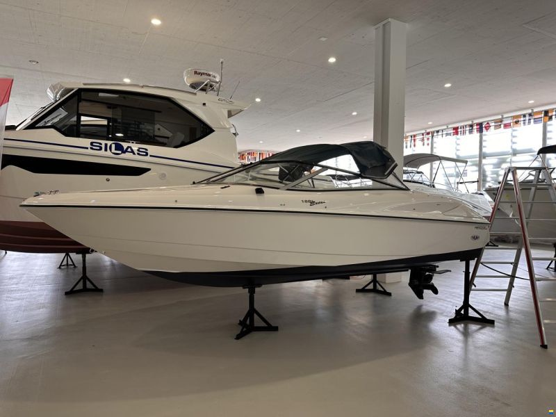 Wellcraft Excel 18 SL