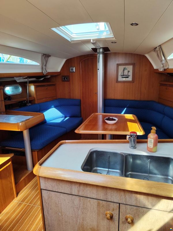 Jeanneau Sun Fast 37